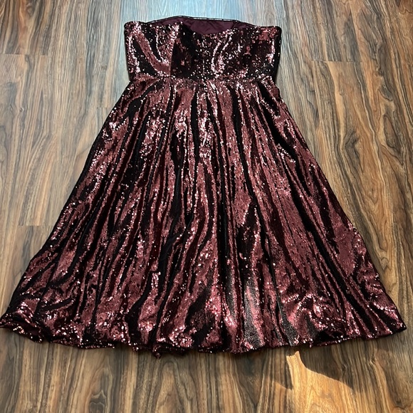 NWOT Dress The Population Ruby Strapless Party Dress - Picture 12 of 16